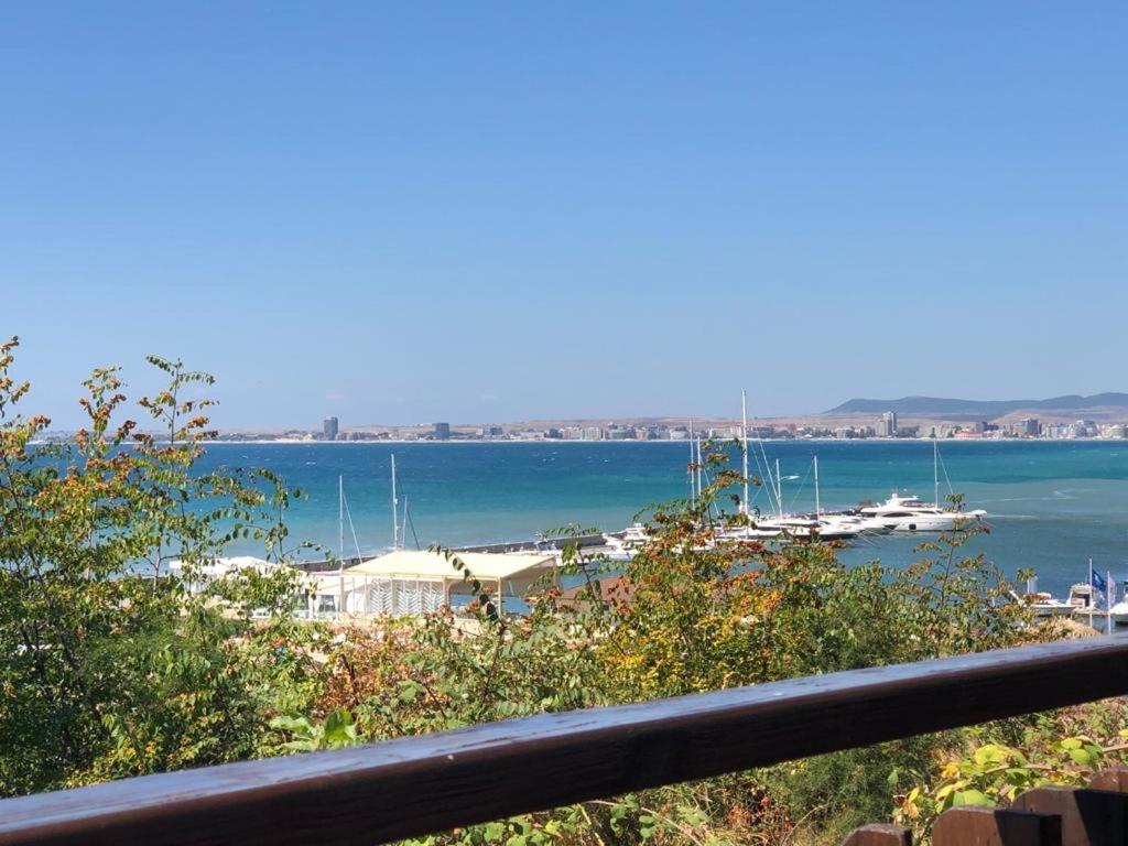 Apartment Sunny Beach Plaza 100 M Sea Exteriér fotografie