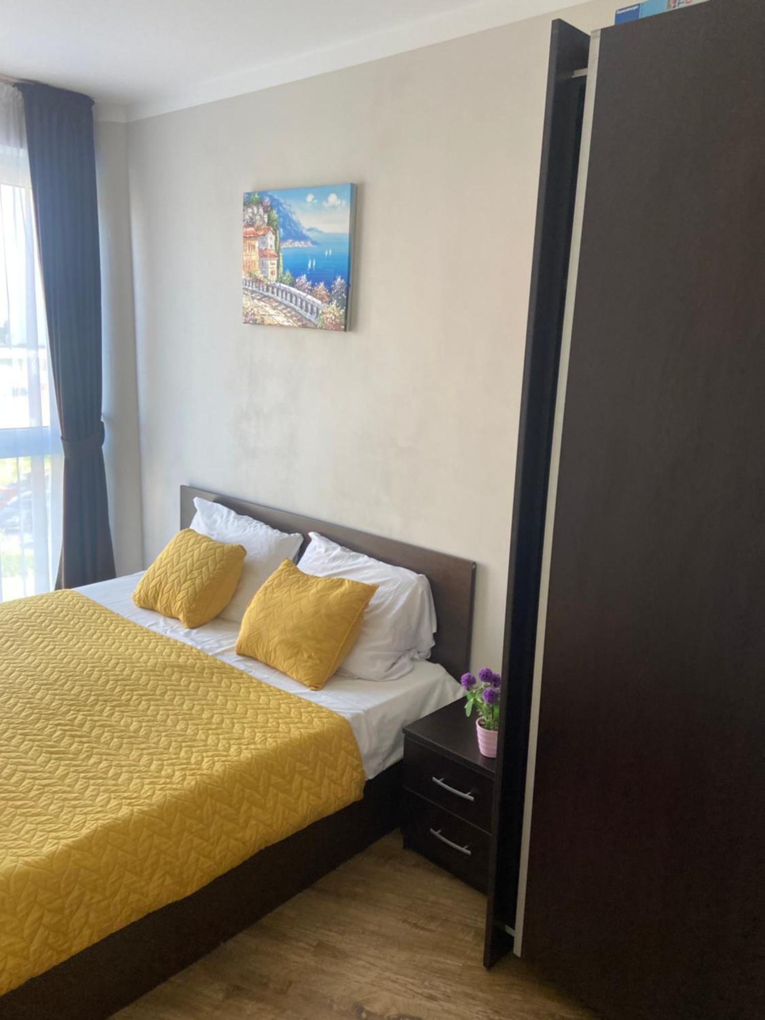 Apartment Sunny Beach Plaza 100 M Sea Exteriér fotografie